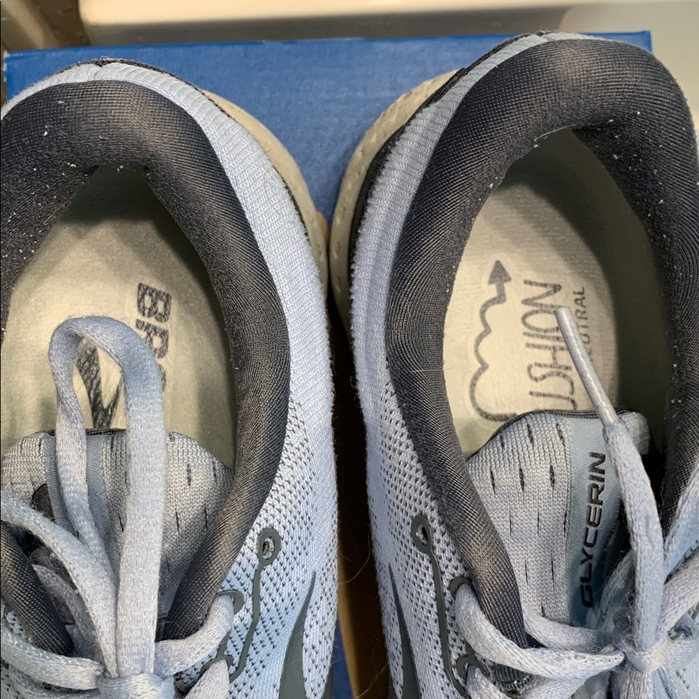 Brooks Glycerin 18 Sky Blue Athletic Sneakers size 8 wide - Picture 10 of 10